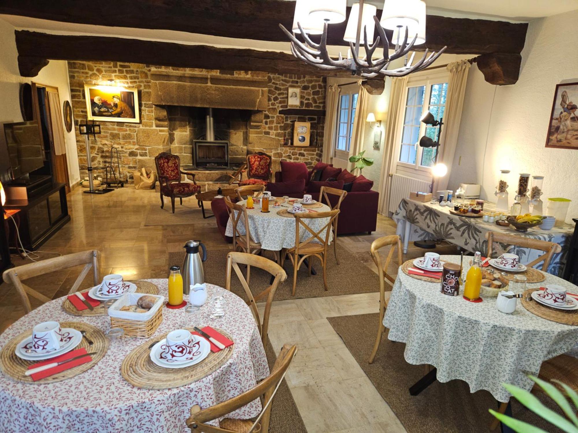 Bed And Breakfast Saultchevreuil, Au Mont Saint Michel Villedieu-les-Poëles Exterior foto